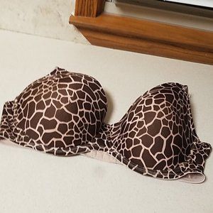 SECRET TREASURES BRA SIZE 42  DD